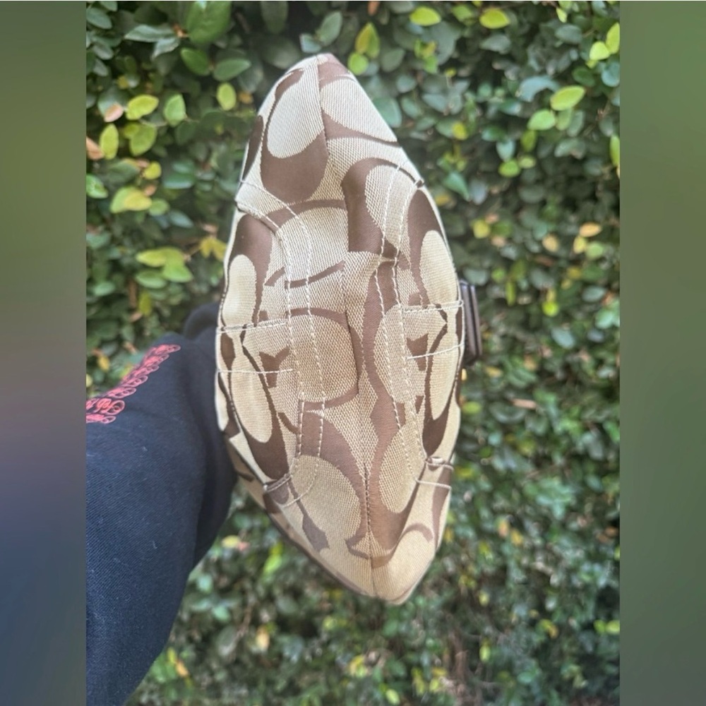 Coach Brown and Pink Signature Soho Shoulder Bag - Picture 10 of 13